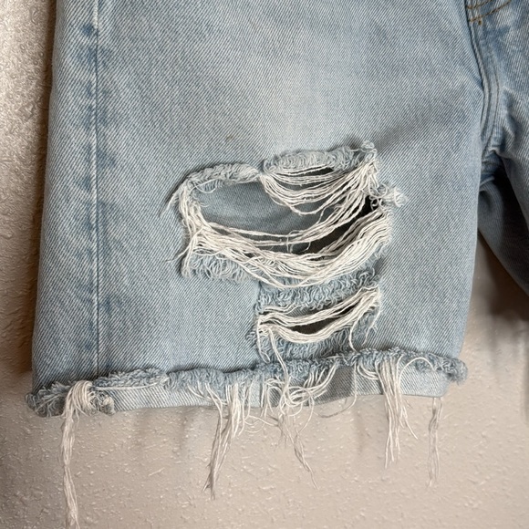 Reformation Women's Blue Distressed Jean Shorts High-Waisted Size 24 - Picture 4 of 7